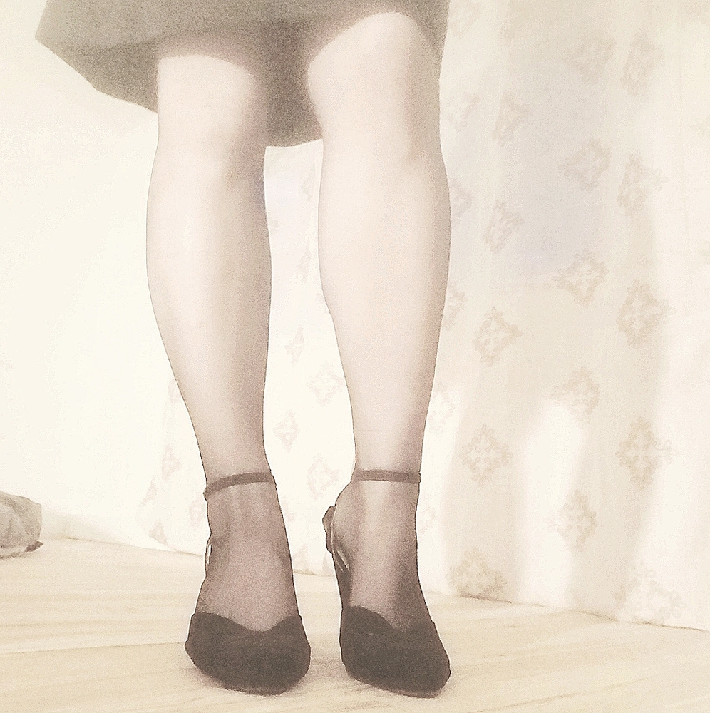 *Sold* wool & silk skirt